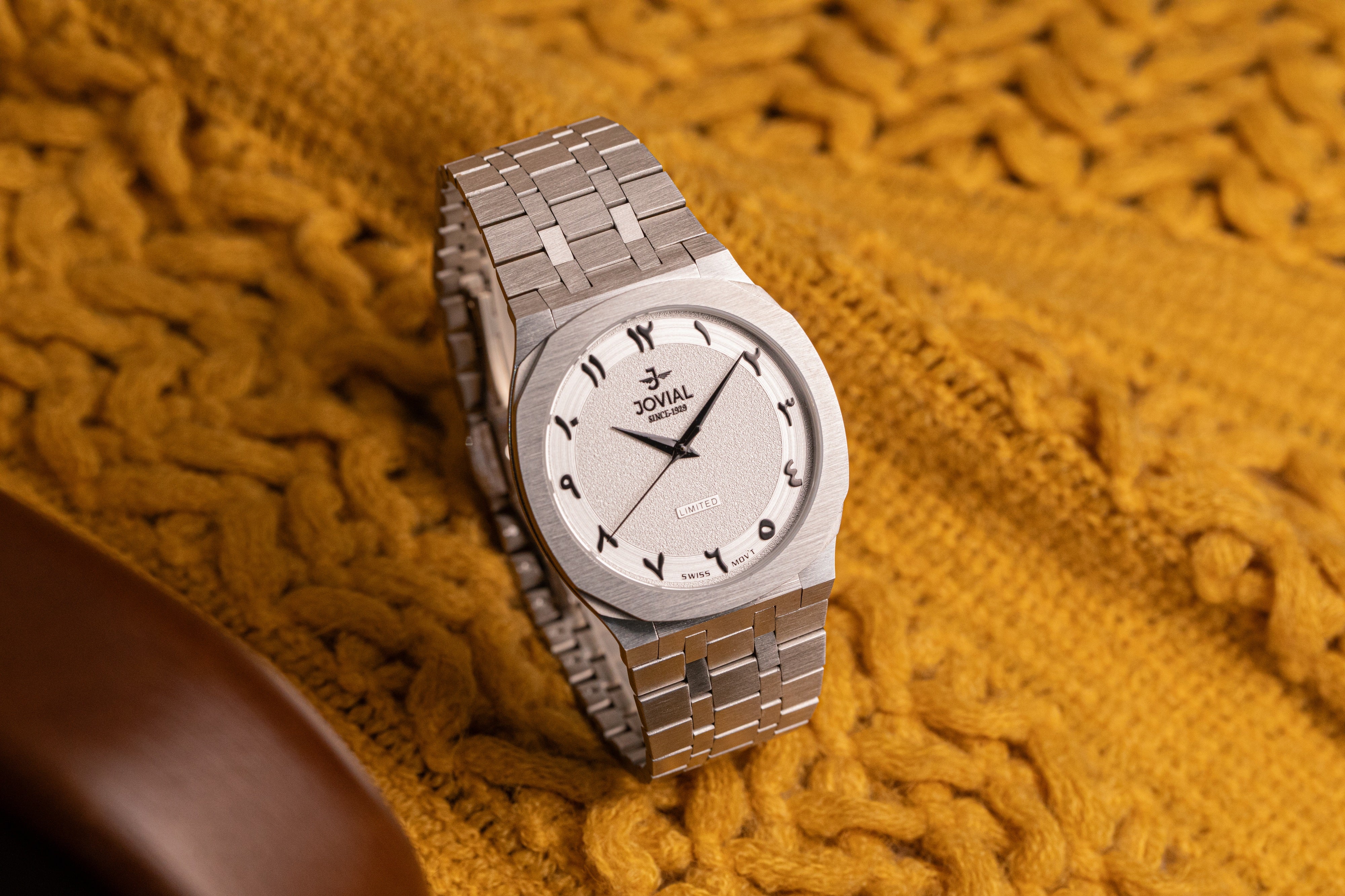 1547GSMQ01AE