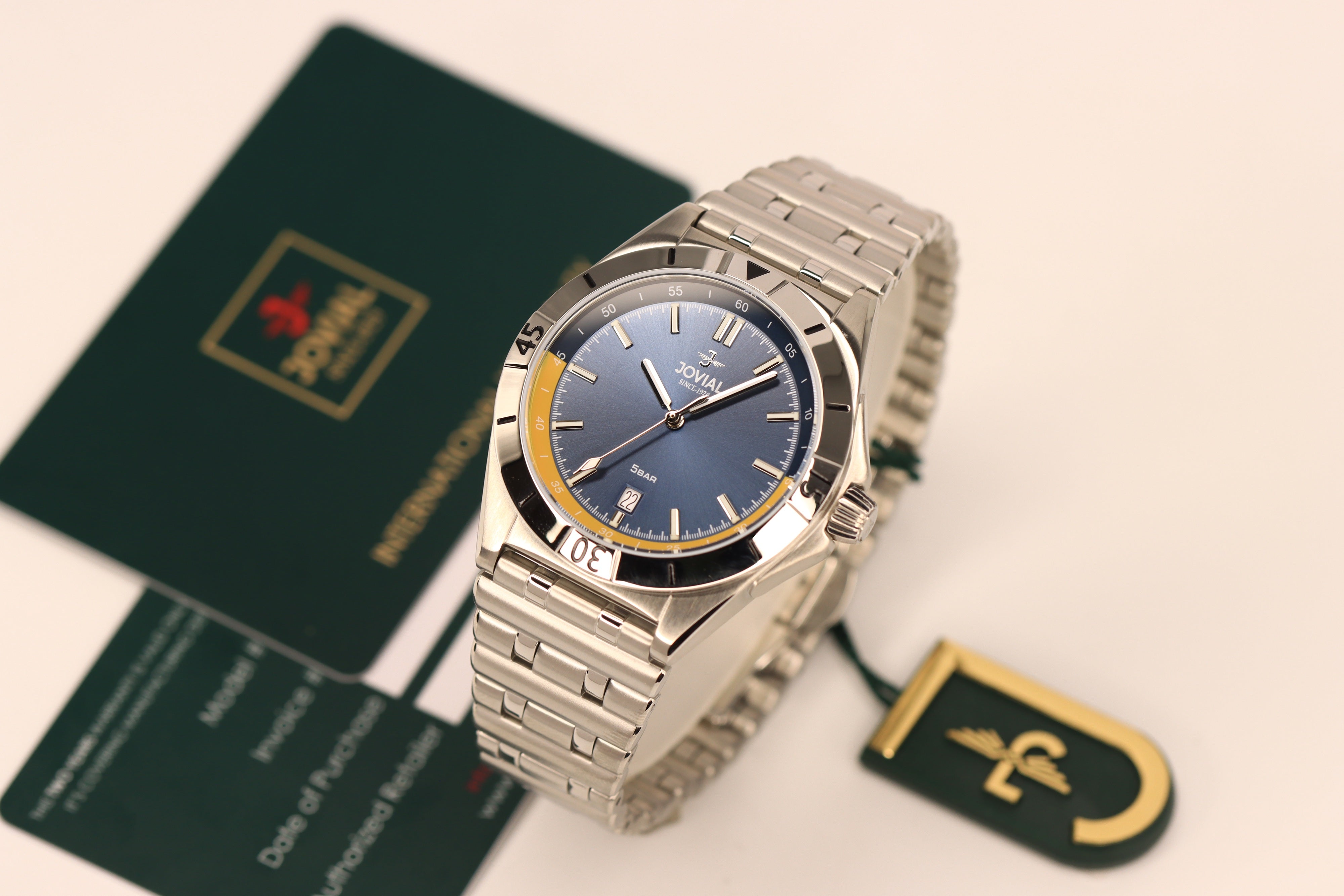 1557GSMQ04E
