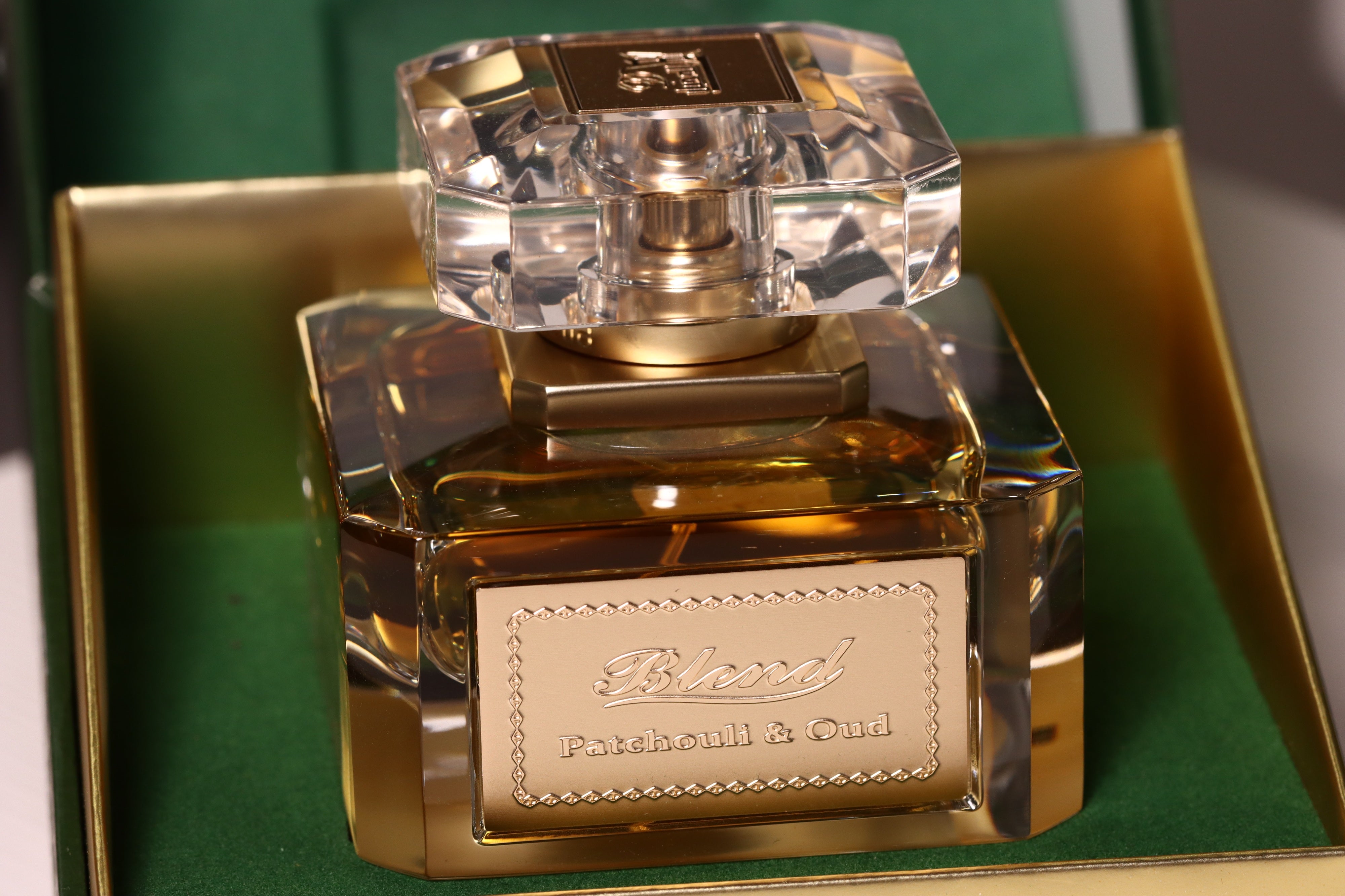 ALDAKHEEL BLEND PATCHOULI&OUD